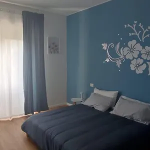 Fiori 8 , Gallarate Italia